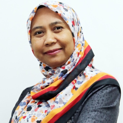 Shahdaryani Binti Abd Talib is the Head of Database Warehousing at PLUS Malaysia, strategising leading-edge geospatial initiatives for highway asset management