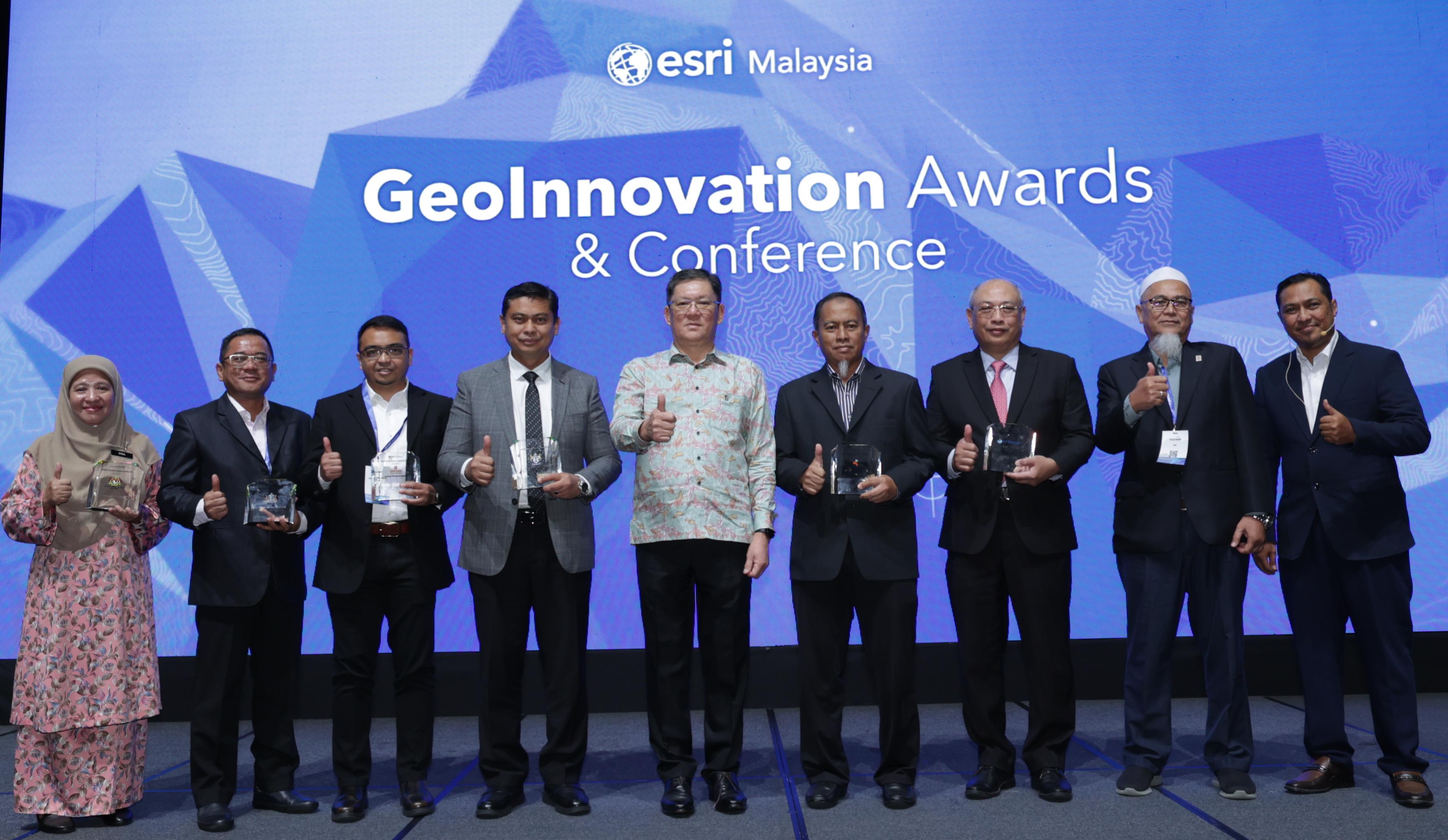 Awards winners from the GeoInnovation Awards & Conference